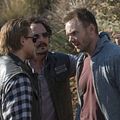 Foto Charlie Hunnam, Joel McHale, Kim Coates
