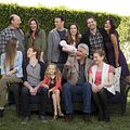 Foto Betsy Brandt, Colin Hanks, Dan Bakkedahl, Dianne Wiest, James Brolin