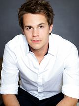 Johnny Simmons