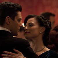 Foto Dominic Cooper, Lara Pulver