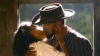 <strong>Django Livre</strong> Trailer (3) Original