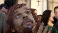 <strong>Holy Motors</strong> Trailer Legendado