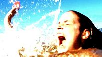 <strong>The Bay</strong> Trailer Original