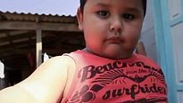 <strong>Muito Além do Peso</strong> Trailer Dublado