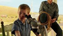 Uma Viagem Extraordinária Trailer Dublado