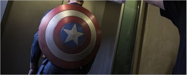 Bilheterias Estados Unidos: Capitão América 2 na frente, novo filme com Johnny Depp desaponta Bilheterias Estados Unidos: Capitão América 2 na frente, novo filme com Johnny Depp desaponta