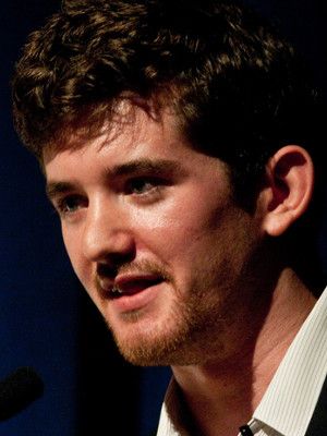 Noah Hutton Adorocinema