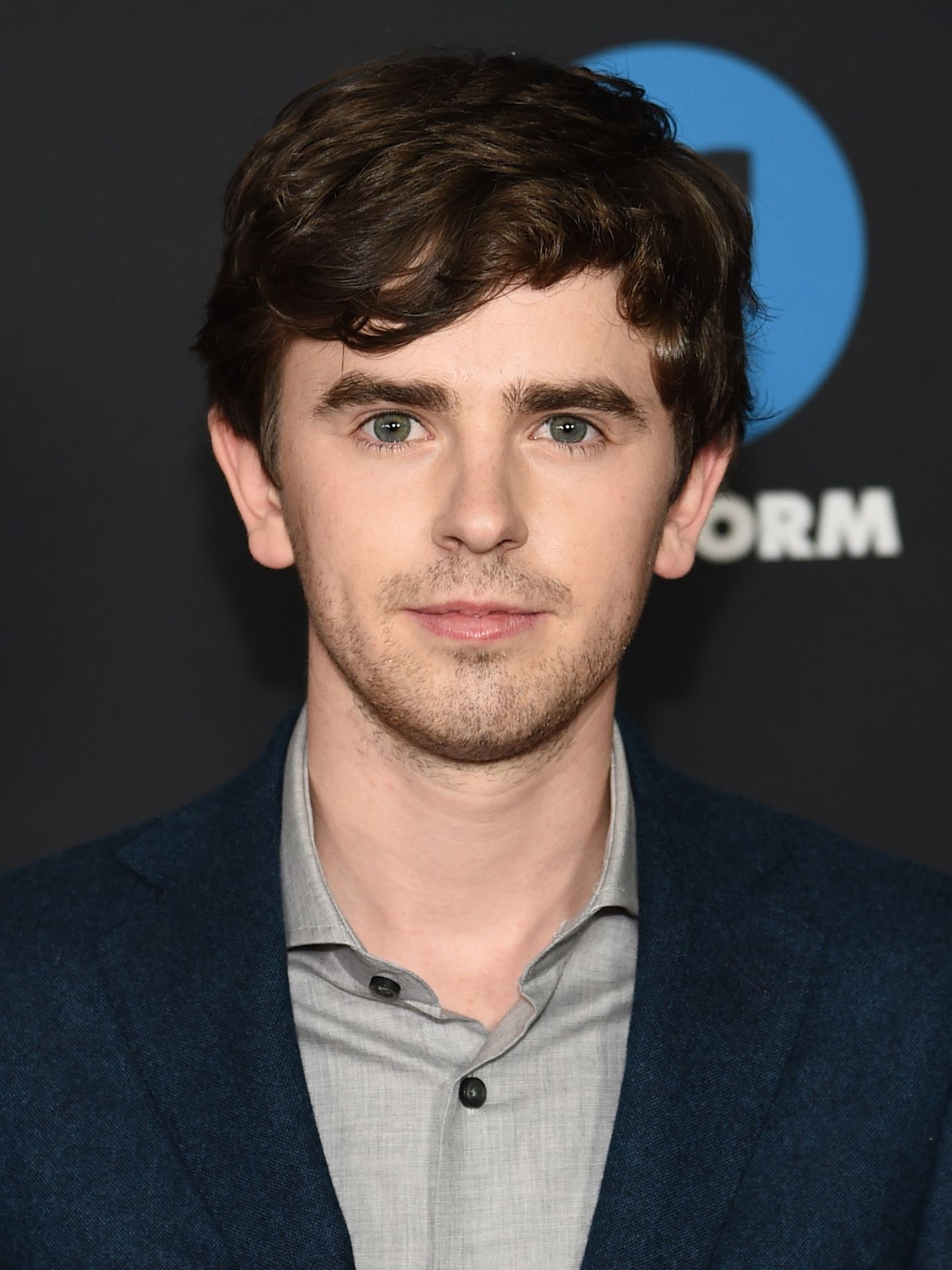 Freddie Highmore Adorocinema 9157