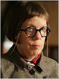 Linda Hunt