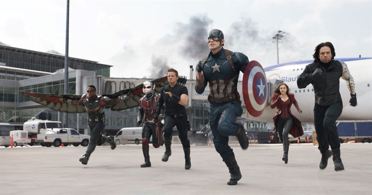 Capitão América: Guerra Civil : Foto Anthony Mackie, Chris Evans, Elizabeth Olsen, Jeremy Renner, Paul Rudd