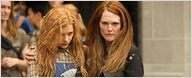 Julianne Moore maltrata Chloë Moretz em trailer de Carrie - A Estranha