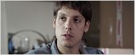 Entre Abelhas: Comédia dramática estrelada por Fábio Porchat ganha primeiro trailer