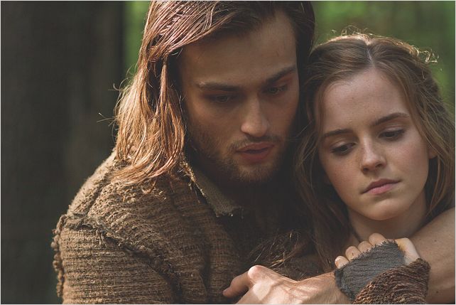 Noé : Foto Douglas Booth, Emma Watson