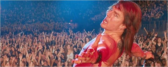 Rock of Ages vai ter versão para o público cantar nos cinemas