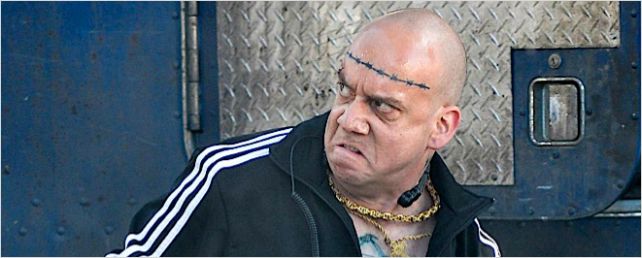 Veja Paul Giamatti como Rino em novas imagens de O Espetacular Homem-Aranha 2