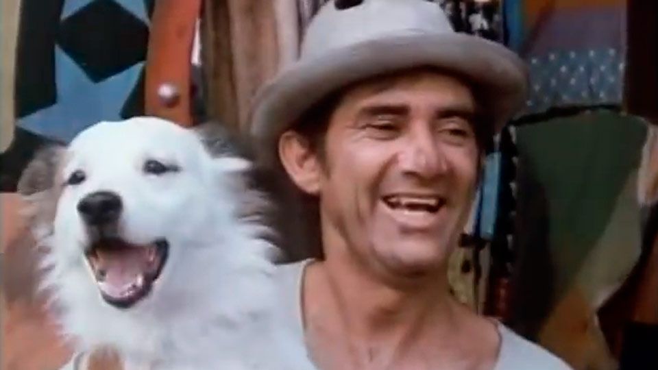 Assistir O Filme Os Saltimbancos Trapalhões Os Saltimbancos Trapalhoes Cena De Abertura Rebichada Adorocinema