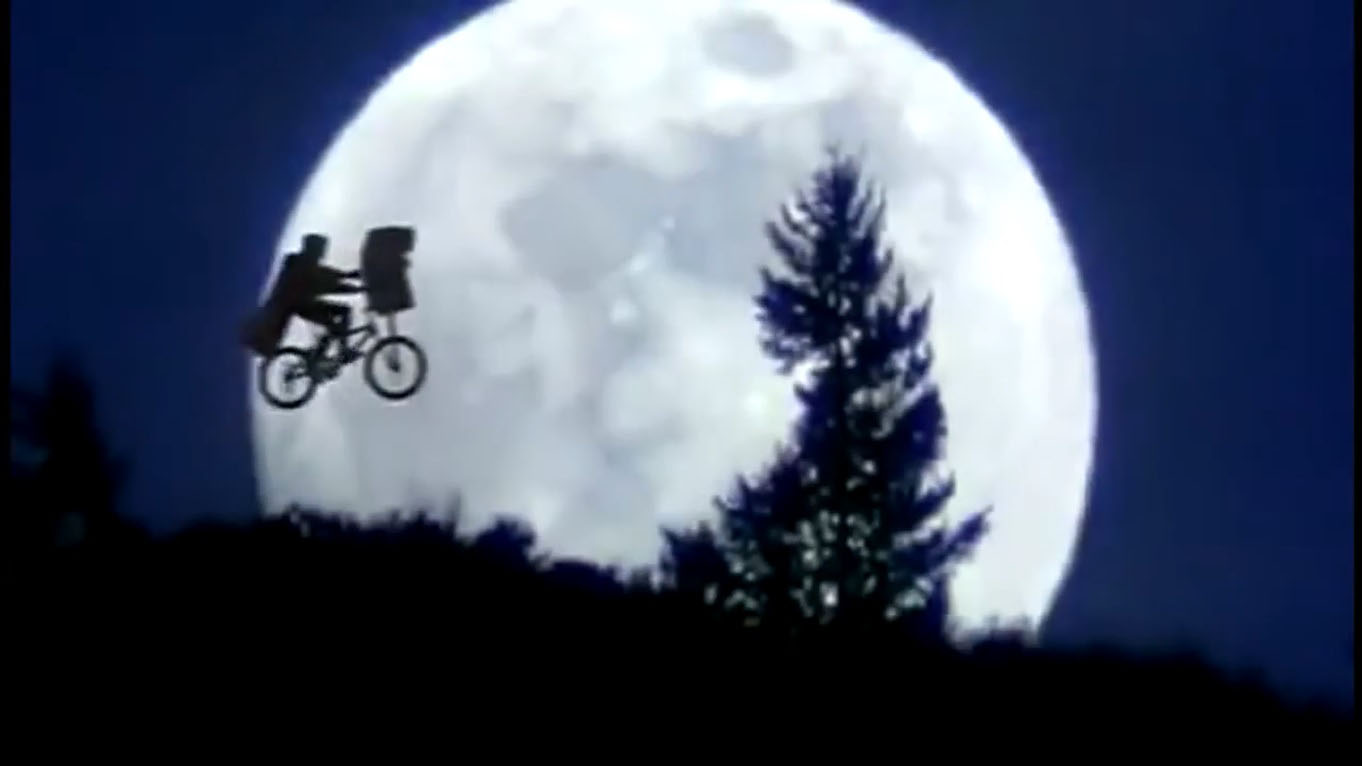 E.T. - O Extraterrestre Trailer Original (1) - AdoroCinema