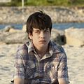 Foto Liam James