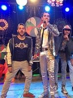 Pôster de Riachos, Campos e Rostos Adoráveis