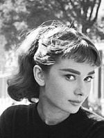 Pôster de Biografia da Audrey Hepburn com Rooney Mara