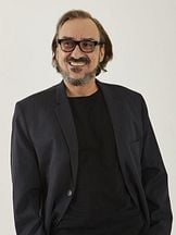 foto de Charles Myara