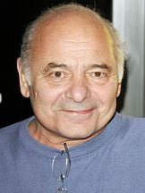 foto de Burt Young