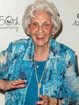 foto de Connie Sawyer