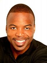 foto de Sterling Macer Jr.