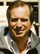 foto de Charles E. Sellier Jr.