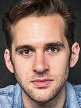 foto de Adam Chanler-Berat