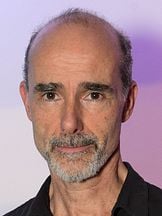 foto de Finbar Lynch