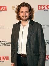 foto de Lachlan MacKinnon