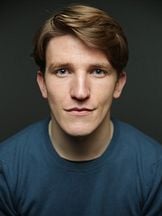 foto de Ewan Mitchell