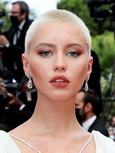 foto de Iris Law