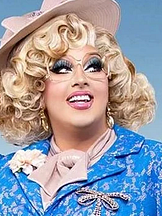 foto de Karen From Finance