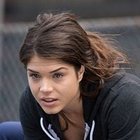 Foto Marie Avgeropoulos