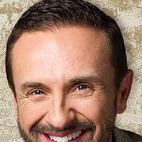 Foto Mitchell Butel