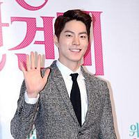 Foto Hong Jong-hyun