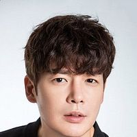 Foto Kang Eun-tak