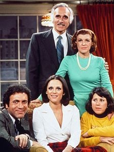 Pôster de Rhoda Temporada 5