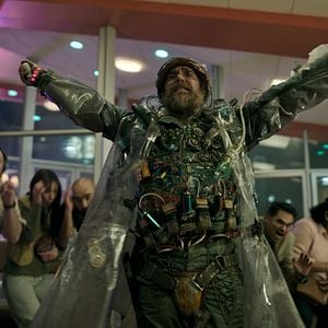 Foto Boa Sorte, Divirta-se, Não Morra