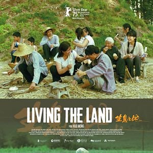 Foto  Living the Land