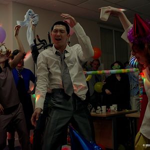 Foto RM: Right People, Wrong Place