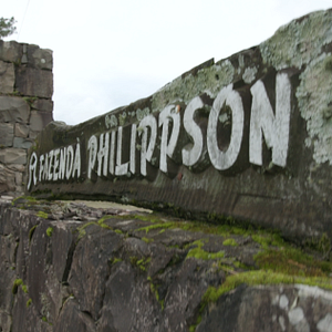 Foto Terras Prometidas - A Herança da Baronesa e Barão Hirsch