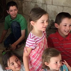 Foto Aqui as Crianças Não Brincam Juntas