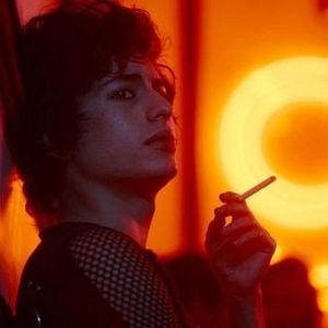 Foto Tenho Que Morrer Todas as Noites