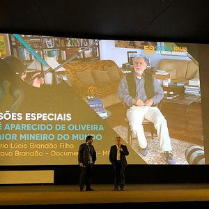 Foto José Aparecido de Oliveira: O Maior Mineiro do Mundo