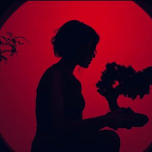 Foto Ash: Planeta Parasita