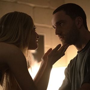 Foto Grace Van Patten