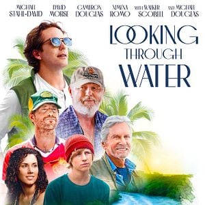 Foto Looking Through Water